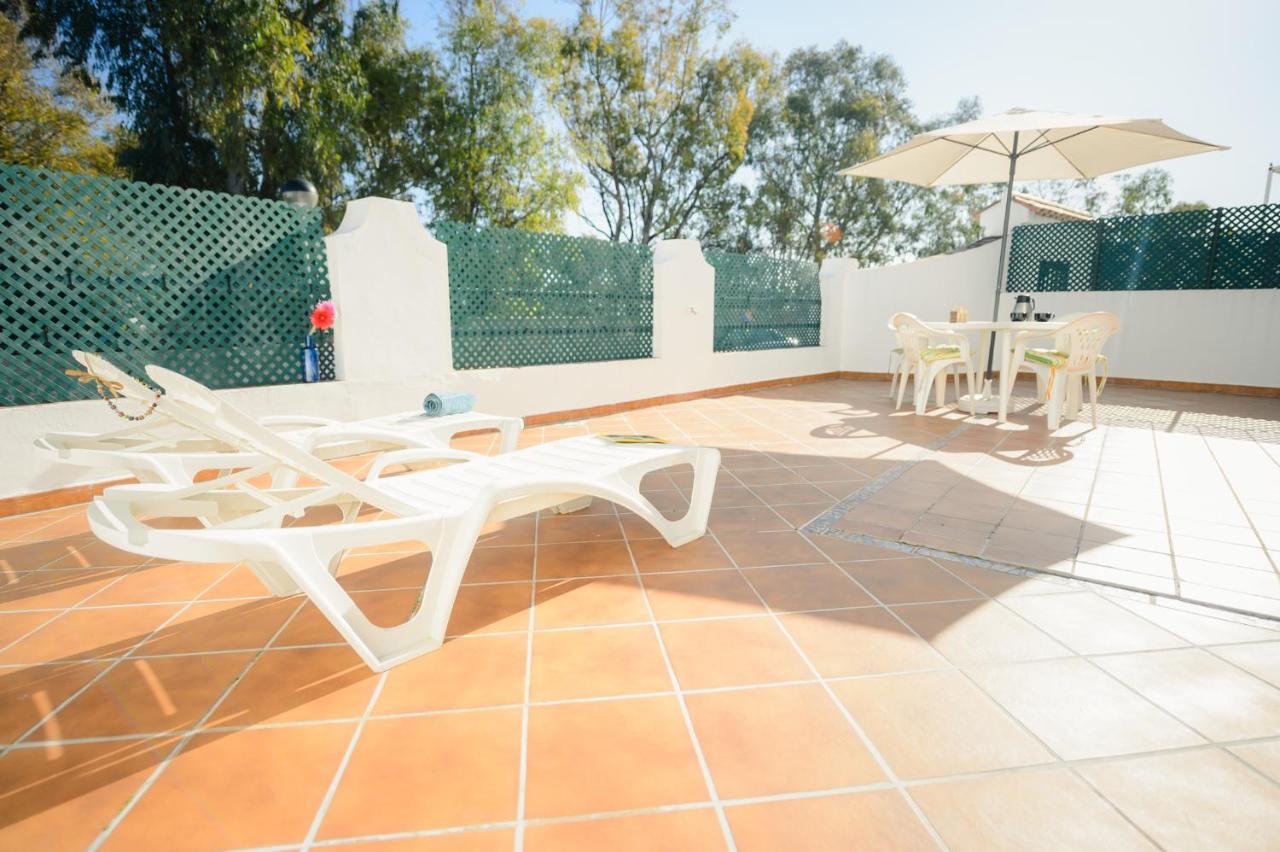 Apartamentos Rotonda Conil De La Frontera Bagian luar foto