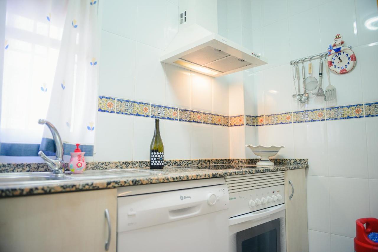 Apartamentos Rotonda Conil De La Frontera Bagian luar foto