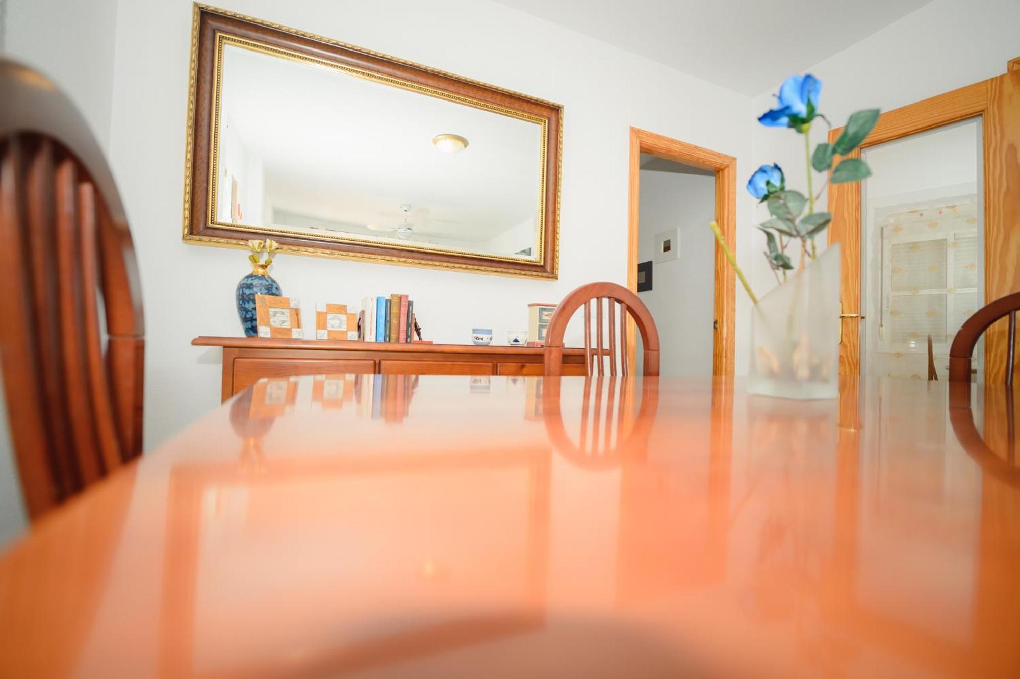 Apartamentos Rotonda Conil De La Frontera Ruang foto