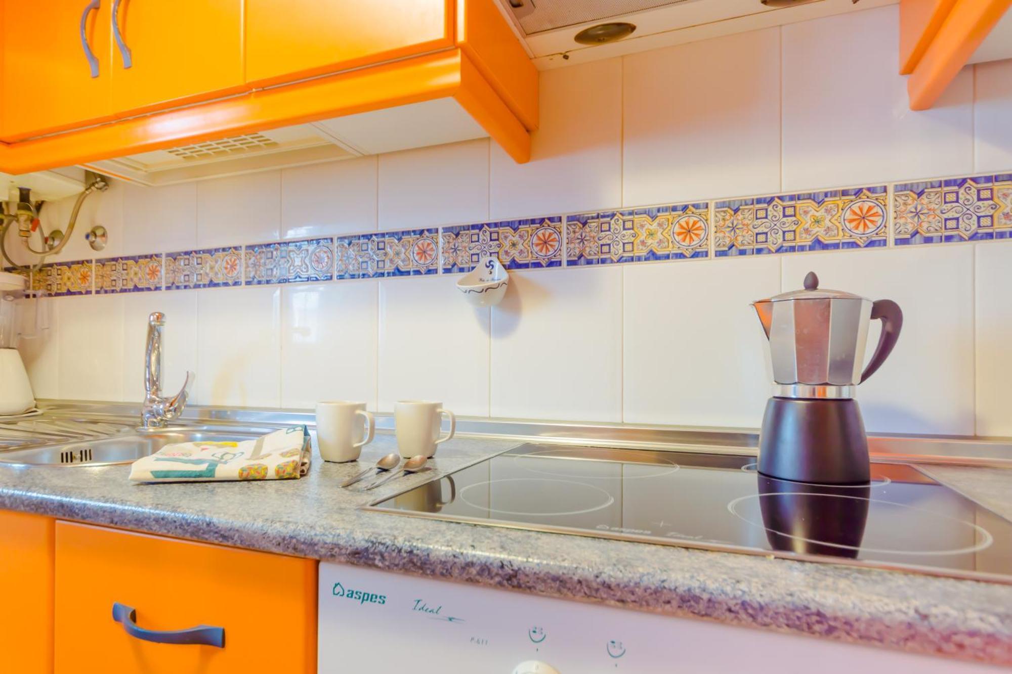 Apartamentos Rotonda Conil De La Frontera Ruang foto
