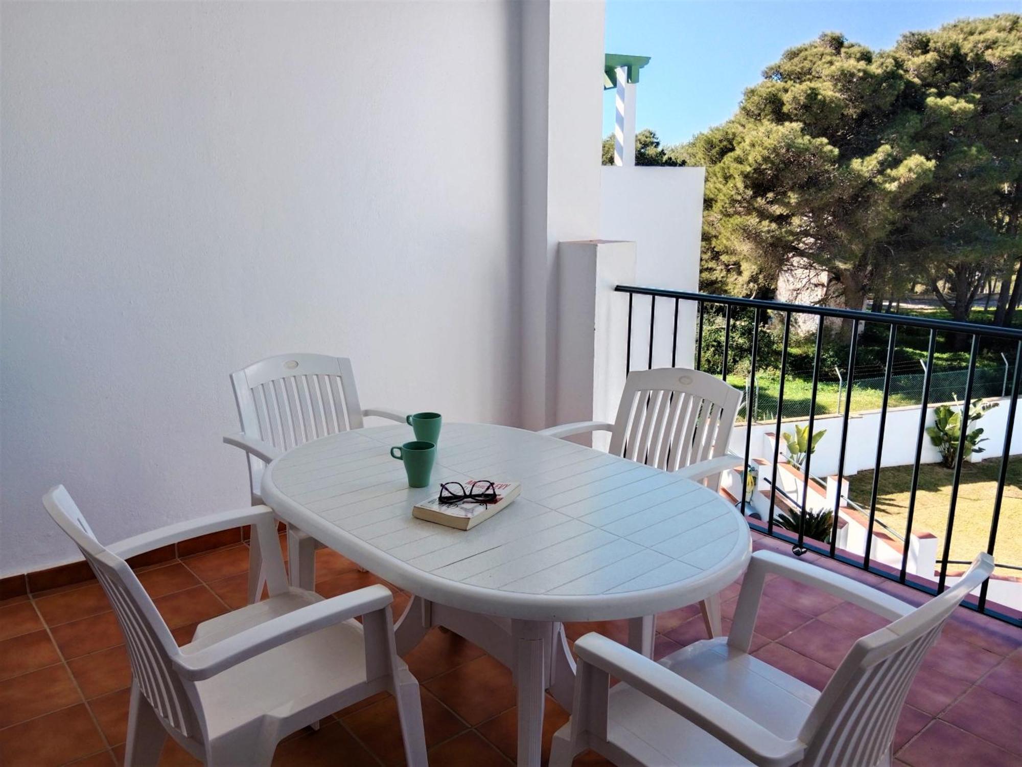 Apartamentos Rotonda Conil De La Frontera Bagian luar foto