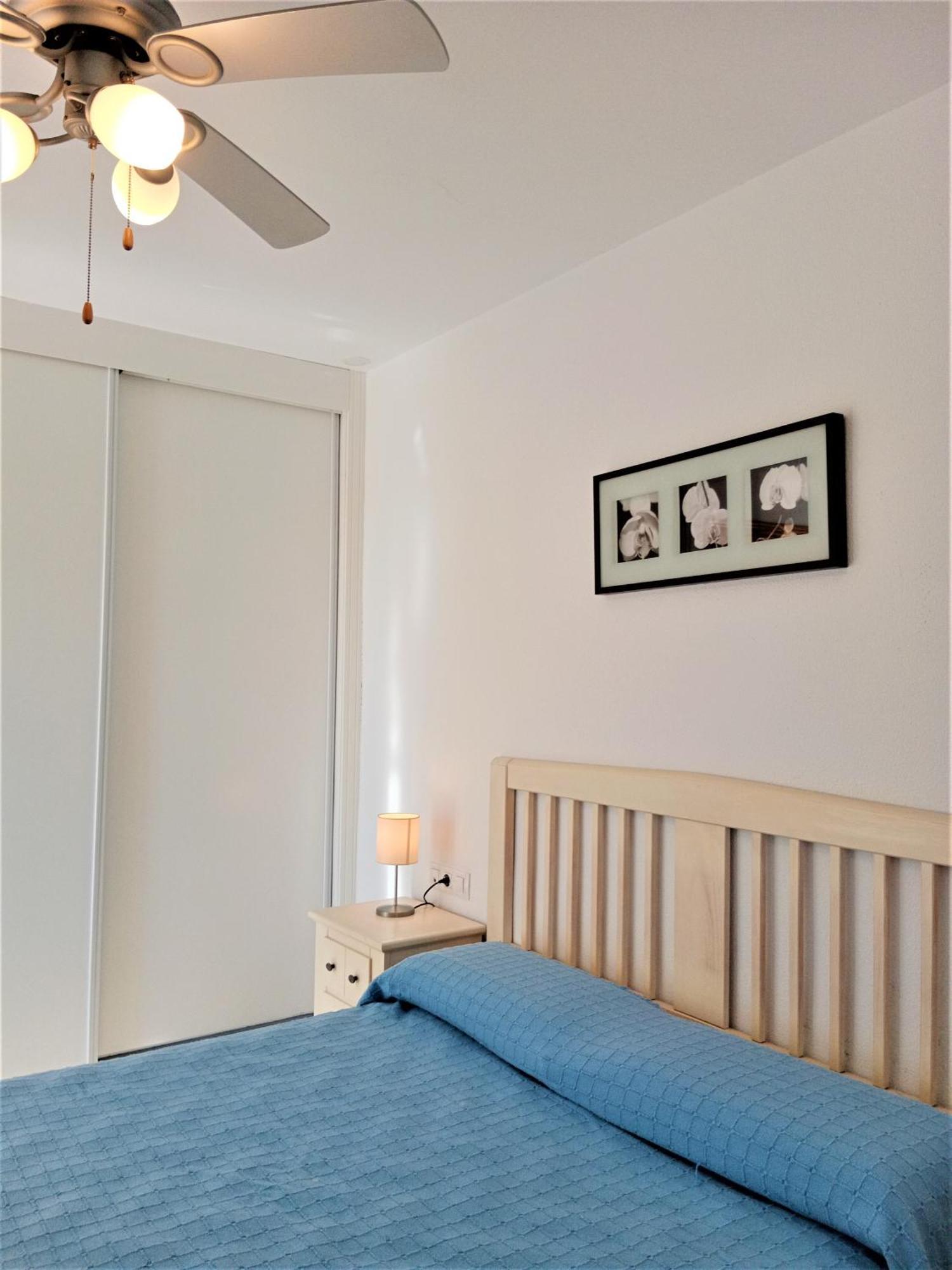 Apartamentos Rotonda Conil De La Frontera Bagian luar foto