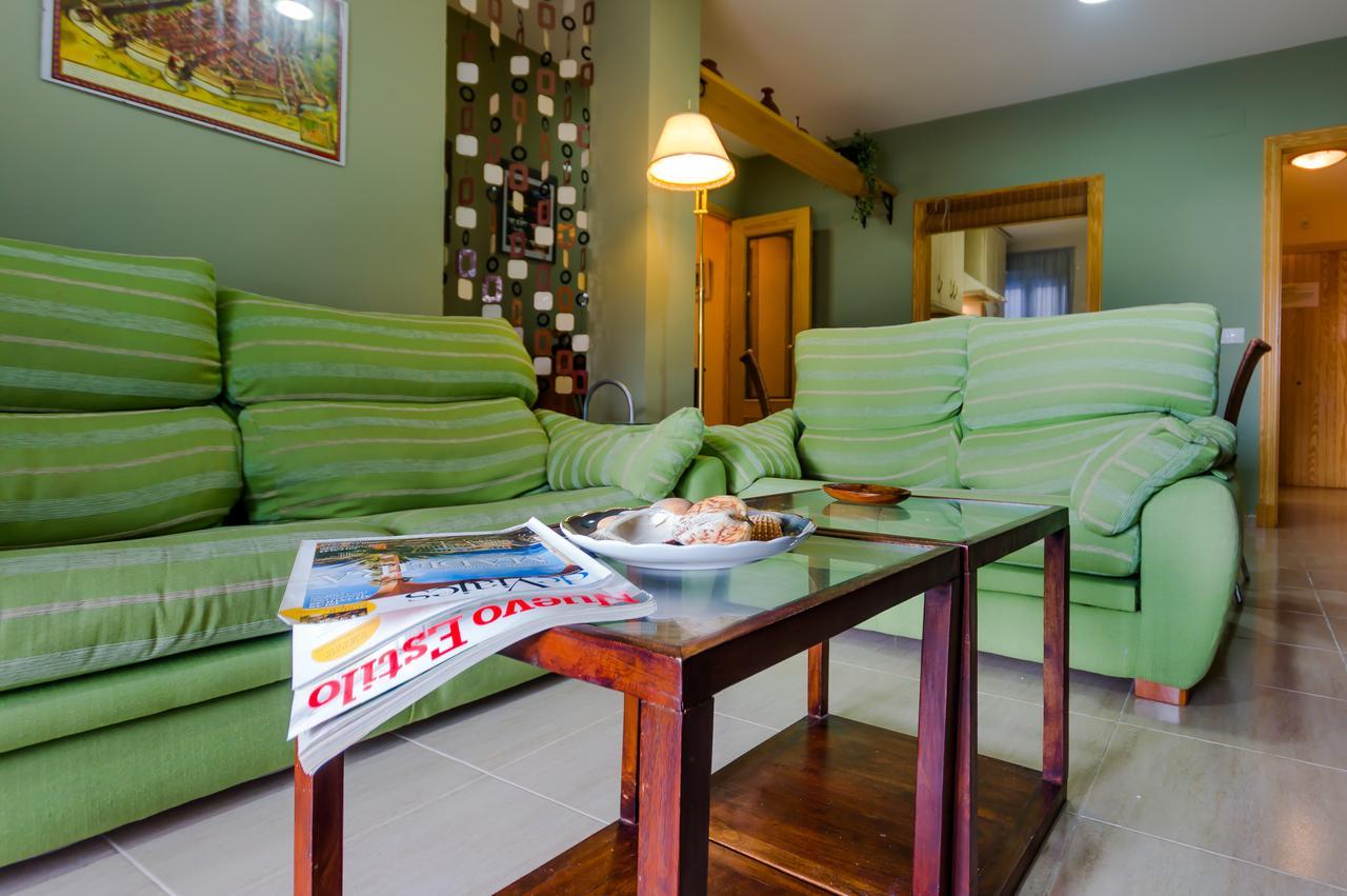 Apartamentos Rotonda Conil De La Frontera Bagian luar foto